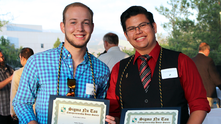 Sigma Nu Tau students ingurated